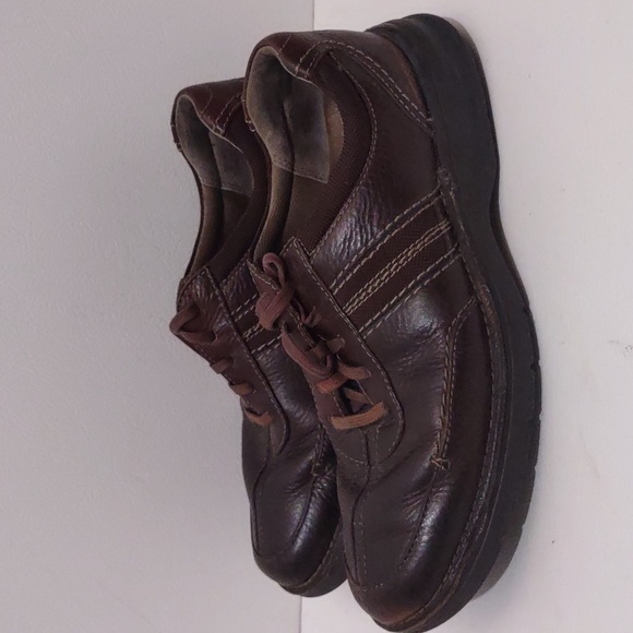 Clarks men's flexible shock absorbing lightweight breathable shoe size 9 - Picture 1 of 7